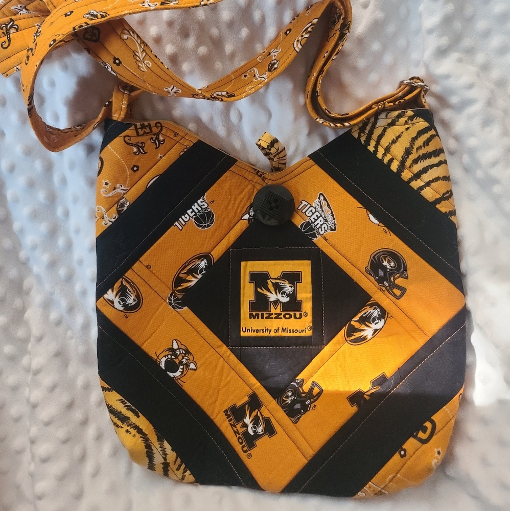 Tigers Quilted Shoulder Bad